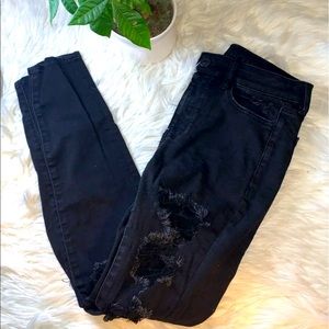 American Eagle women’s skinny jeans